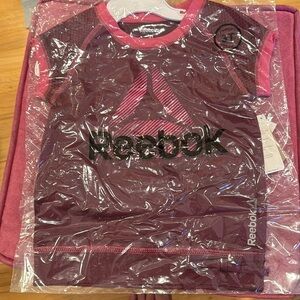 Reebok Girls Play Dry Purple Top, 3T